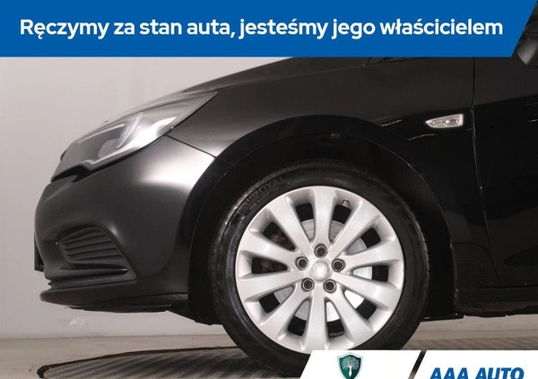 Opel Astra cena 55000 przebieg: 56644, rok produkcji 2017 z Wronki małe 326